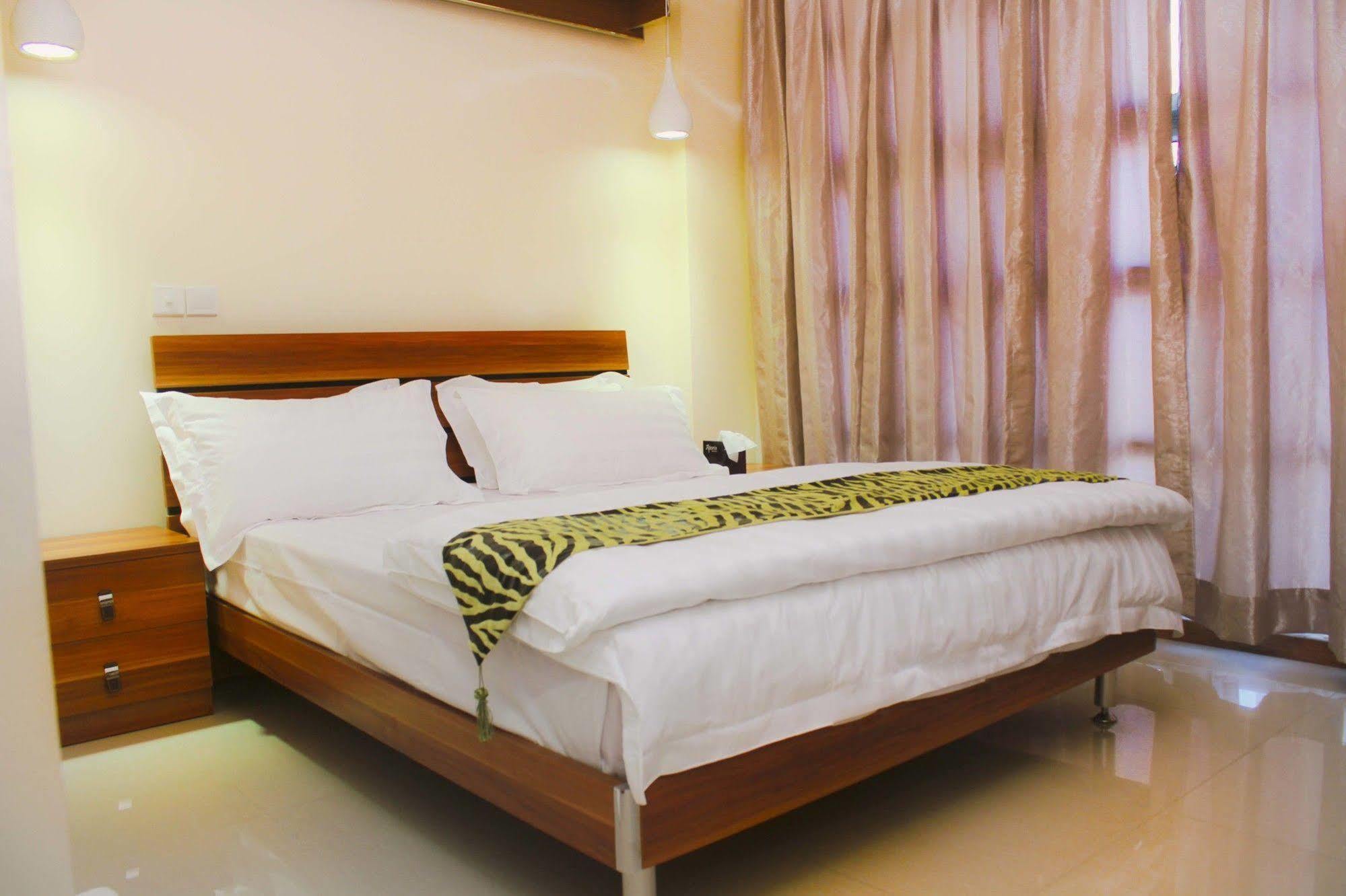 Surfview Raalhugandu Hotel Male Ngoại thất bức ảnh